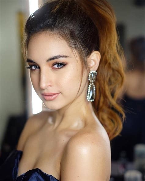 Coleen Garcia .